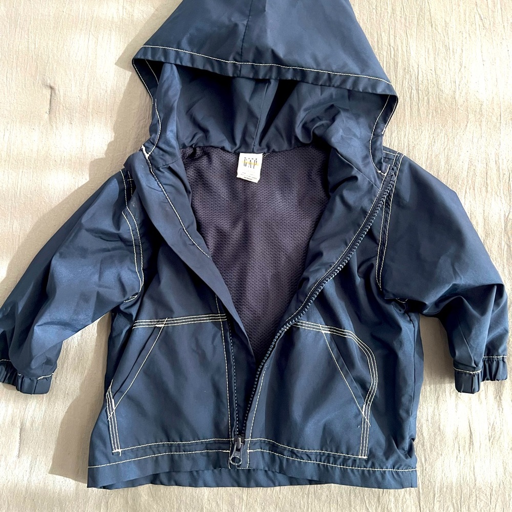Baby Gap toddler navy blue rain jacket 18-24m